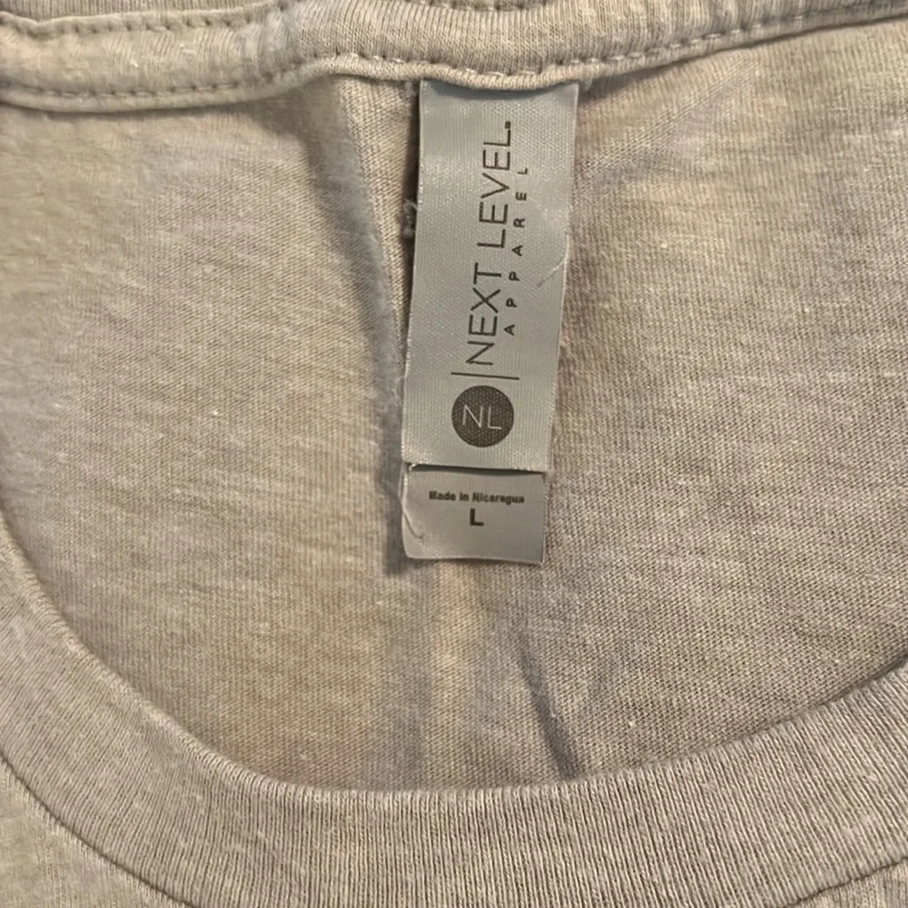 Shasta Strong T-Shirt - Picture 3 of 3